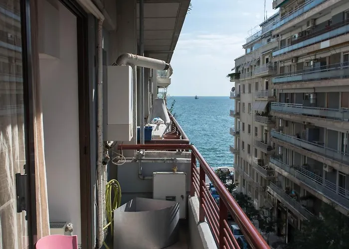 Lux Downtown Sea View D3 *
