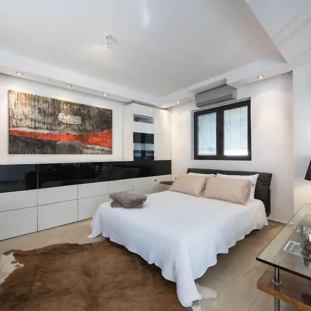 Lux Downtown Sea View D3 شقة *