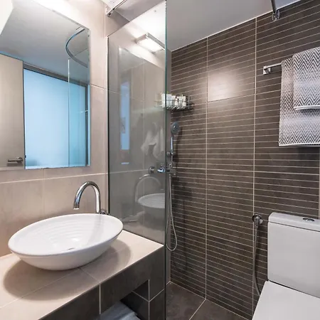 Lux Downtown Sea View D3 شقة *