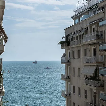 Lux Downtown Sea View D3 سالونيك