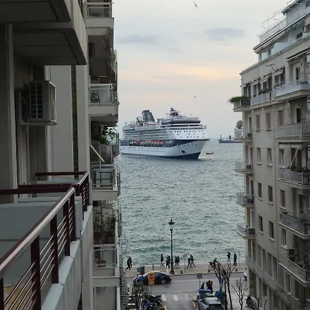 Lux Downtown Sea View D3 *